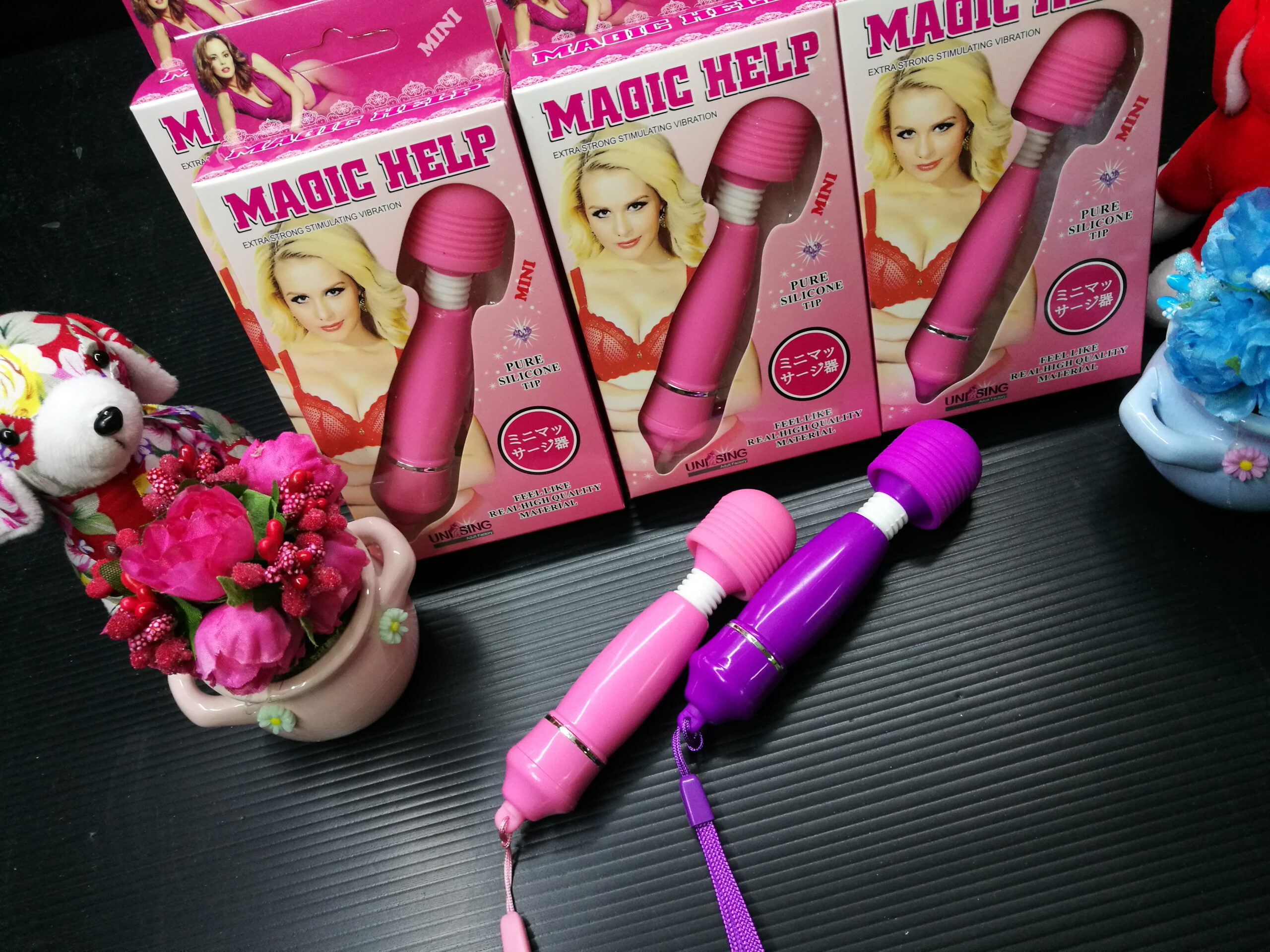 <strong>เครื่องนวด Magic Help สั่น 10 ฟังก์ชัน</strong> <br><font color=#FF0000>รหัสสินค้า: AA03</font><br>